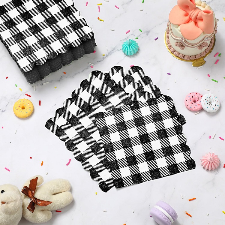 Geometric Line Embossed Paper Napkins